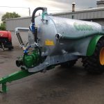 2000 gallon fully recessed c/w rain gun