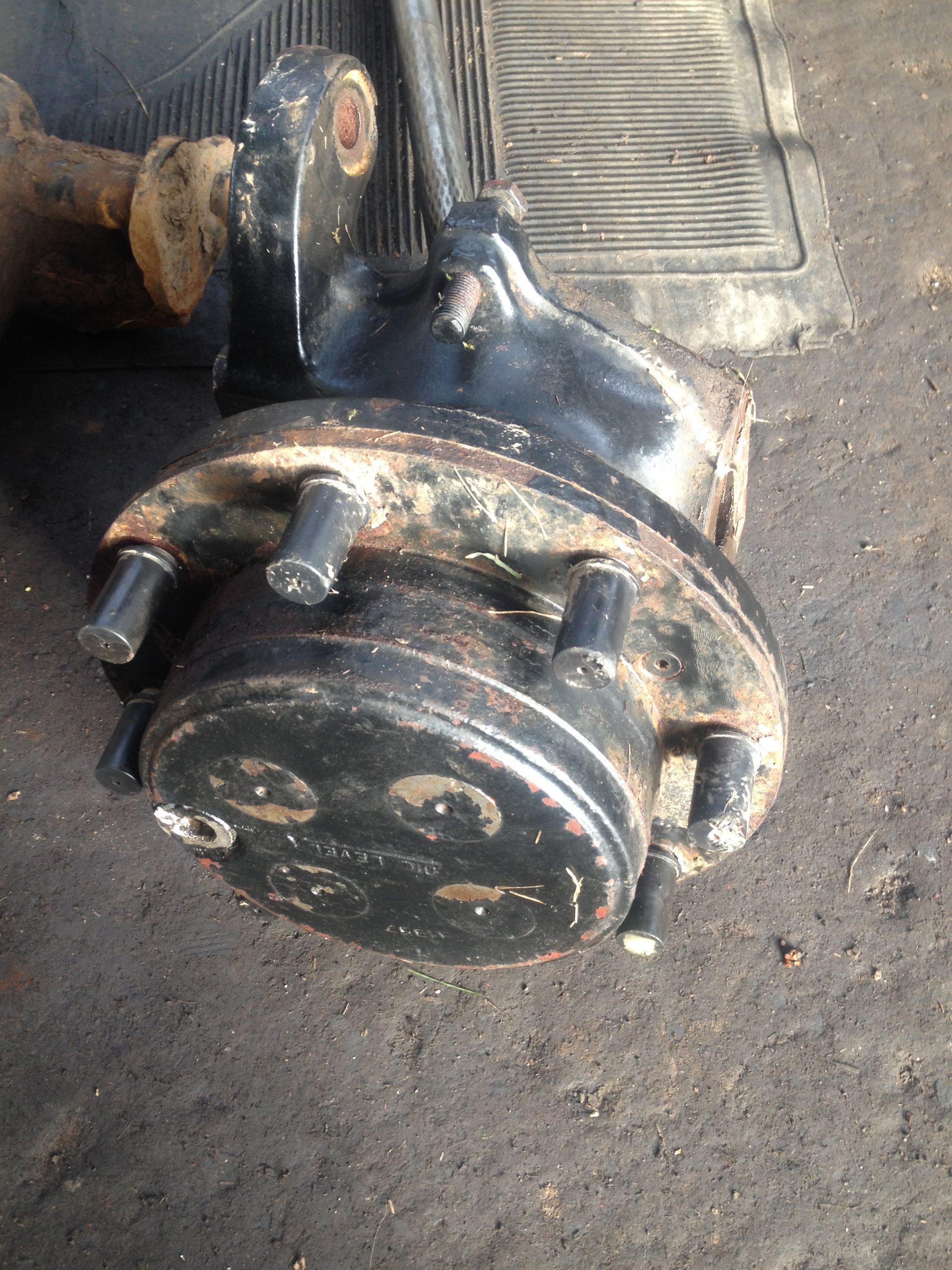 Case MX Front axle hub